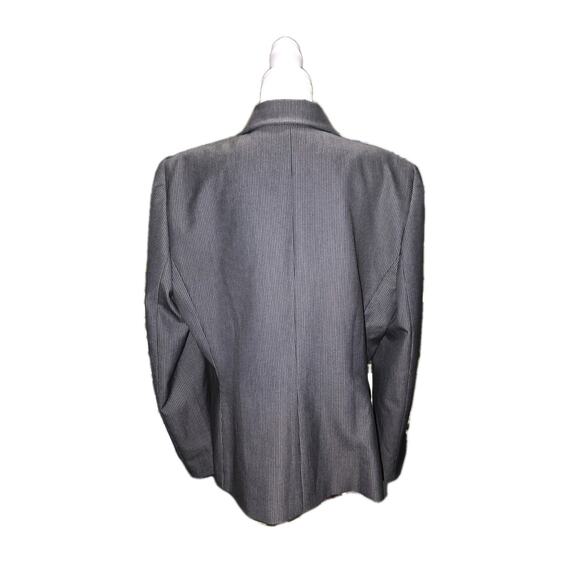 Tahari Arthur Levine Pinstripe 2 Button Blazer Womens Size 16 Black Lined EUC - Picture 7 of 8